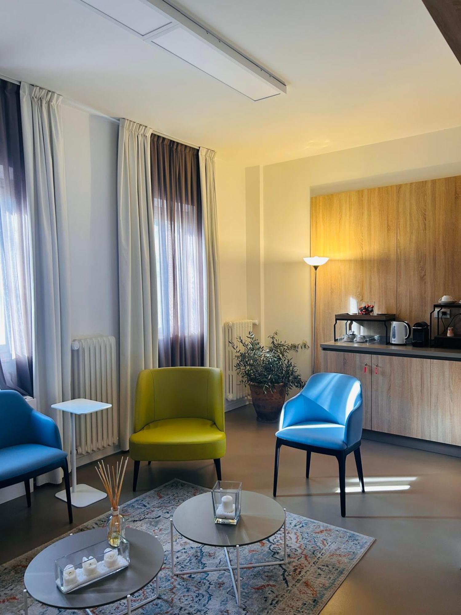 Al Santuario Di Fiorano Charming Hostel Fiorano Modenese Luaran gambar